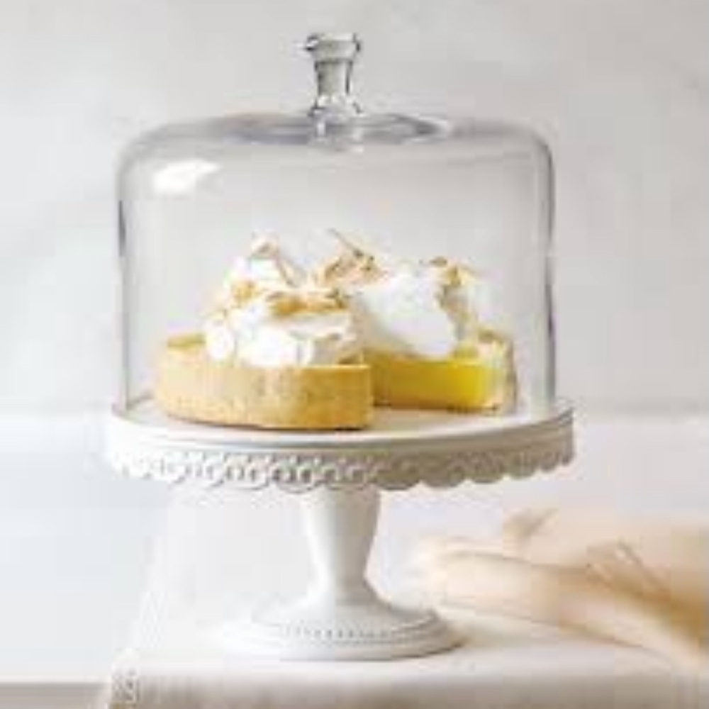 Martha Stewart Glass Dome with Cream Stand